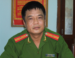 Thiếu tá Đinh Hữu Long.
