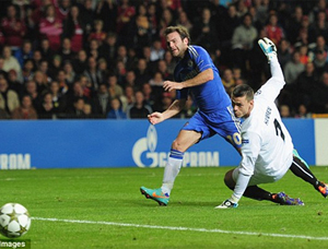 Một trận đại thắng của Chelsea và Mata tỏa sáng