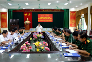 Đồng chí Hoàng Việt Cường, Bí thư Tỉnh ủy, Bí thư ĐUQS tỉnh quán triệt mục đích, yêu cầu hội nghị.
