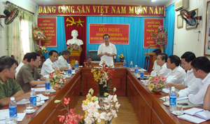 Đồng chí Nguyễn Văn Quang, Phó Bí thư TT Tỉnh uỷ, Chủ tịch HĐND tỉnh phát biểu chỉ đạo tại hội nghị.