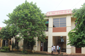 Trạm y tế xã Hoà Sơn (Lương Sơn) phấn đấu đạt bộ tiêu chí quốc gia về y tế vào cuối năm 2014.