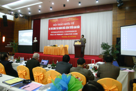 Đồng chí Bùi Văn Cửu, Phó Chủ tịch UBND tỉnh phát biểu tại hội thảo.