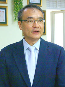 Ông John Huk Tau Cheh, Giám đốc Công ty TNHH Esquel Enterprises (Singapore) Pte