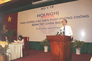 Phó Thủ tướng Nguyễn Thiện Nhân phát biểu chỉ đạo tại Hội nghị. 

