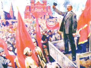V.I.Lênin đọc diễn văn tại Quảng trường đỏ ở Mátxcơva trước các đơn vị tham gia khóa huấn luyện quân sự toàn dân ngày 25/5/1919. Ảnh: T.L