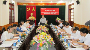 Đồng chí Nguyễn Văn Quang, Phó Bí thư Thường trực Tỉnh uỷ, Chủ tịch HĐND tỉnh phát biểu kết luận hội nghị.
