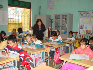 Trường tiểu học thị trấn Mai Châu là 1 trong 2 trường của tỉnh đã đạt chuẩn quốc gia mức độ 2.