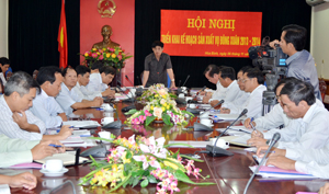 Đồng chí Nguyễn Văn Dũng, Phó Chủ tịch UBND tỉnh phát biểu chỉ đạo hội nghị.