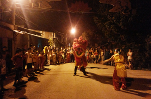KCD 4 tổ  5,6,7,8 tổ chức múa sư tử chào mừng Ngày hội Đại đoàn kết toàn dân.


