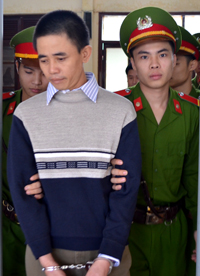 Với hành vi vận chuyển hơn 3,5kg Heroin, Nguyễn Hữu Dự đã bị TAND tỉnh tuyên phạt mức án cao nhất.
