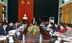 Đồng chí Nguyễn Văn Quang, Phó Bí thư TT Tỉnh uỷ, Chủ tịch HĐND tỉnh phát biểu chỉ đạo tại buổi giao ban.      

              

