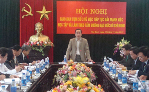 Đồng chí Nguyễn Văn Quang, Phó Bí thư TT Tỉnh uỷ, Chủ tịch HĐND tỉnh phát biểu chỉ đạo tại hội nghị.