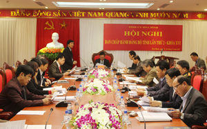Đồng chí Trần Đăng Ninh, Phó Bí thư Tỉnh ủy điều hành nội dung kỳ họp.