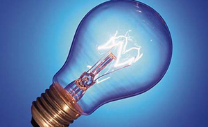 Hiện tại, 1/2 số đèn chiếu sáng bán ra trên các thị trường thế giới vẫn là loại đèn sợi đốt không tiết kiệm năng lượng. Ảnh: Getty Images.