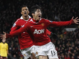 Park Ji-sung tỏa sáng đúng lúc mang chiến thắng về cho Manchester United