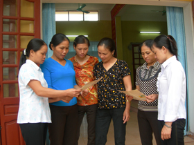 Chị em phụ nữ ở xã Tây Phong, Bắc Phong, Thu Phong (cao Phong) chia sẻ kinh nghiệm chăm lo đời sống cho gia đình
