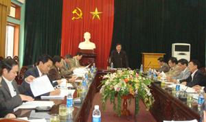 Đồng chí Hoàng Việt Cường, Bí thư Tỉnh ủy phát biểu ý kiến chỉ đạo.