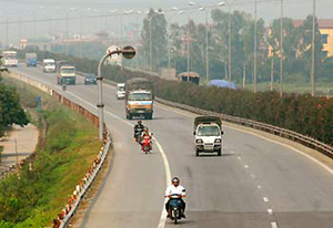 Ghi hình người vi phạm giao thông trên đường Pháp Vân - Ninh Bình đã có những hiệu quả nhất định.