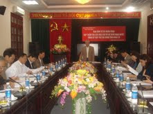 Đồng chí Nguyễn Minh Quang, Chủ nhiệm Ủy ban Kiểm tra Tỉnh ủy, Trưởng Ban Kinh tế và ngân sách - HĐND tỉnh chủ trì hội nghị.