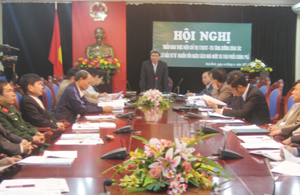 Đồng chí Phó Chủ tịch UBND tỉnh Trần Đăng Ninh phát biểu kết luận hội nghị.