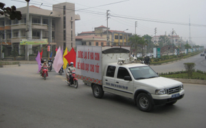 Thành phố Hoà Bình ra quân hưởng ứng ngày Dân số Việt Nam 26/12.