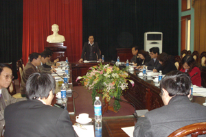 Đồng chí Nguyễn Văn Quang, Phó Bí thư Thường trực Tỉnh ủy, Chủ tịch HĐND tỉnh, Trưởng BCĐ thực hiện QCDC tỉnh phát biểu kết luận hội nghị.