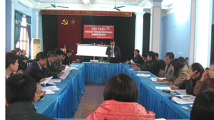 Các đại biểu thảo luận xây dựng kế hoạch năm 2012.
