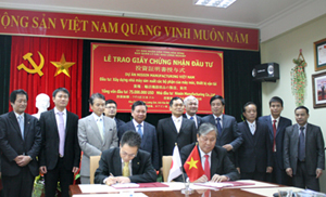 Công ty An Thịnh và Công ty Nissin Manufacturing Việt Nam ký kết hợp tác.