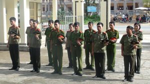 Đảng ủy , lãnh đạo công an huyện Kỳ Sơn luôn quan tâm, vhir đạo, lãnh đạo tổ chức tập huấn điều lệ cand cho CBCS trong đơn vị

