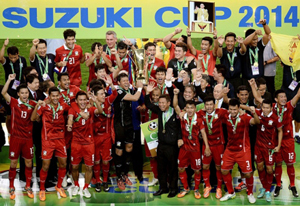 Đội tuyển Thái-lan đăng quang tại AFF Suzuki Cup 2014. 
