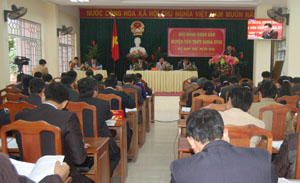 
Toàn cảnh kỳ họp thứ 12- HĐND huyện Yên Thủy khóa XVIII.

