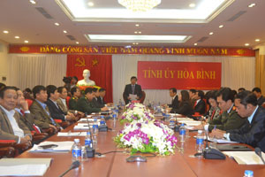 
Đồng chí Trần Đăng Ninh, Phó Bí thư TT Tỉnh ủy phát biểu tham luận hội nghị.

