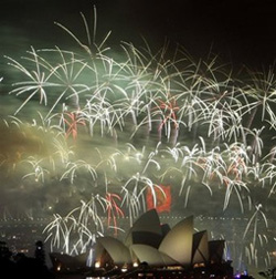 Bắn pháo hoa tại cầu cảng Siney ở Australia đón mừng năm mới 2010
