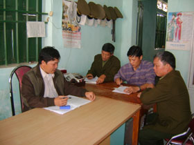 Công an xã An Bình thường xuyên họp giao ban nắm bắt tình hình, triển khai nhiệm vụ mới.