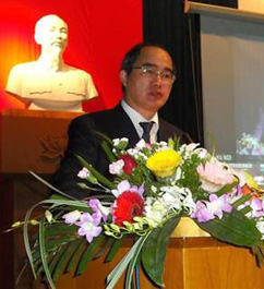 Phó Thủ tướng, Bộ trưởng Giáo dục
và Đào tạo Nguyễn Thiện Nhân
phát biểu kết luận hội nghị.
