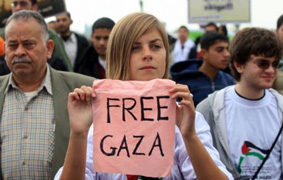 Người Palestine đòi Israel
chấm dứt bao vây dải Gaza.