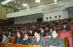 Các đại biểu dự hội nghị tại đầu cầu Hà Nội.