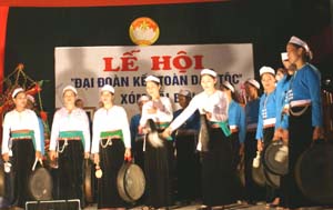 Các khu dân cư xã Dũng Phong (Cao Phong) tổ chức tốt ngày hội đại đoàn kết toàn dân hàng năm.