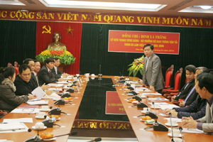 Bộ trưởng Bộ GT-VT Đinh La Thăng phát biểu tại buổi làm việc.