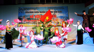 Trung tâm Văn hóa tỉnh tham gia liên hoan tuyên truyền lưu động  toàn quốc kỷ niệm 60 năm chiến thắng Điện Biên Phủ.