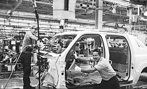 Ngành công nghiệp ô-tô Ấn Độ khởi sắc trong năm 2014. 
