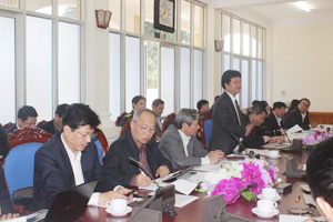 Đồng chí Phạm Lê Tuấn, Thứ trưởng Bộ Y tế kết luận tại buổi làm việc 

 

