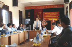 Đ/c Bí thư Tỉnh ủy phát biểu tại Công ty RQNS Cao Phong.