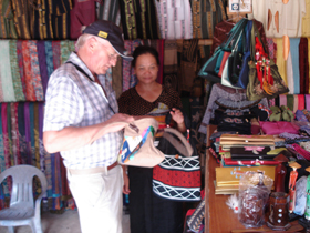 Sản phẩm đặc trưng văn hóa các dân tộc Hòa Bình hấp dẫn du khách trong và ngoài nước