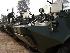 Xe bọc thép của quân đội Campuchia tại một căn cứ quân sự ở tỉnh Preah Vihear cách thủ đô Phnom Penh khoảng 500km.