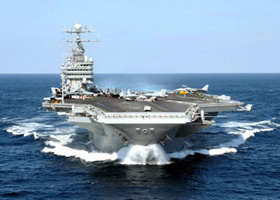 Tàu sân bay USS George Washington - niềm tự hào của sức mạnh quân sự Mỹ.