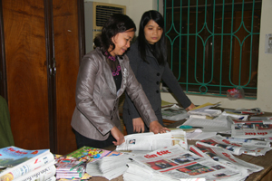 Bưu điện tỉnh luôn làm tốt công tác phát hành báo chí đến với người dân vùng sâu, xa, vùng đặc biệt khó khăn trong tỉnh.
