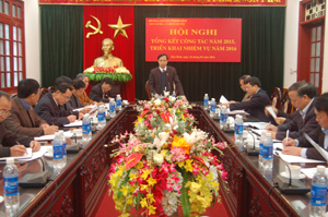 Đồng chí Nguyễn Văn Toàn, Trưởng Ban tuyên giáo Tỉnh ủy, Trưởng Ban Văn hóa- Xã hội& Dân tộc (HĐND tỉnh) điều hành hội nghị.
