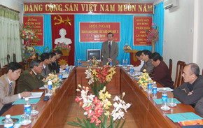 Đồng chí Nguyễn Hữu Duyệt, Phó Bí thư Thường trực Tỉnh ủy phát biểu ý kiến chỉ đạo tại Hội nghị giao ban báo chí quý I/2010.