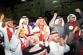 Người dân Kuwait biểu tình trong hòa bình